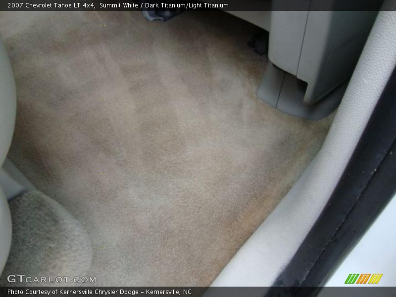 Summit White / Dark Titanium/Light Titanium 2007 Chevrolet Tahoe LT 4x4