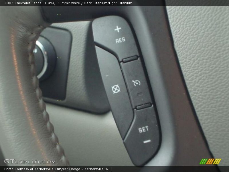 Summit White / Dark Titanium/Light Titanium 2007 Chevrolet Tahoe LT 4x4