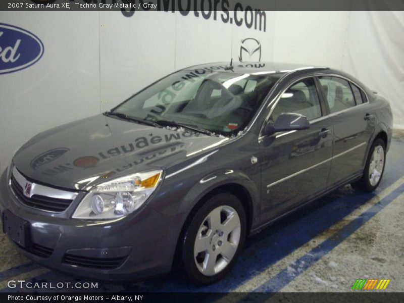 Techno Gray Metallic / Gray 2007 Saturn Aura XE