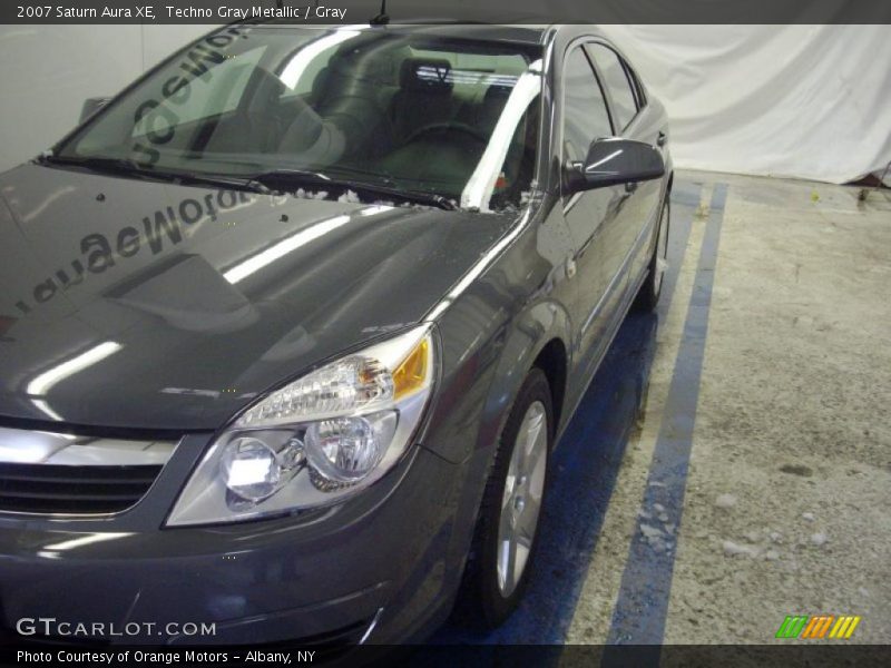 Techno Gray Metallic / Gray 2007 Saturn Aura XE