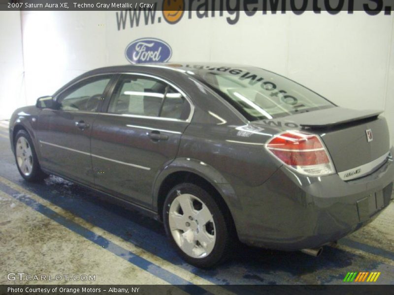 Techno Gray Metallic / Gray 2007 Saturn Aura XE