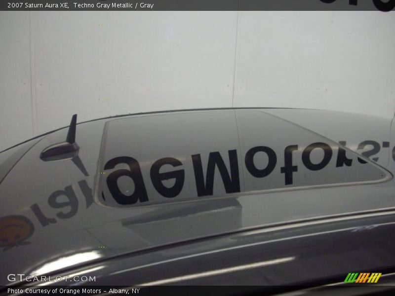 Techno Gray Metallic / Gray 2007 Saturn Aura XE