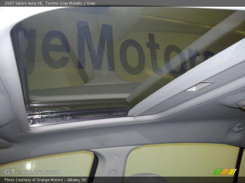 Techno Gray Metallic / Gray 2007 Saturn Aura XE
