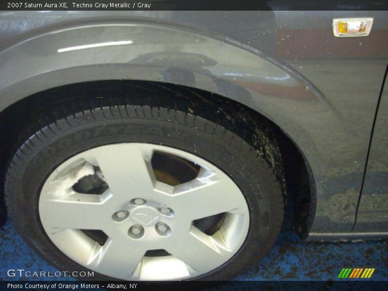 Techno Gray Metallic / Gray 2007 Saturn Aura XE