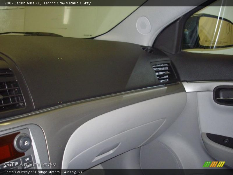 Techno Gray Metallic / Gray 2007 Saturn Aura XE