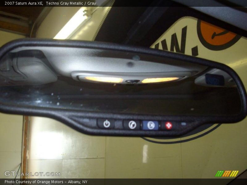 Techno Gray Metallic / Gray 2007 Saturn Aura XE