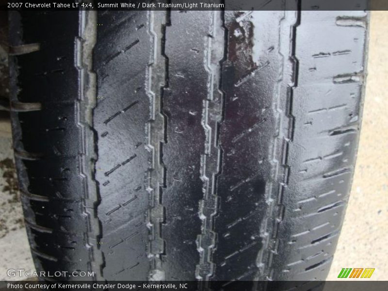 Summit White / Dark Titanium/Light Titanium 2007 Chevrolet Tahoe LT 4x4