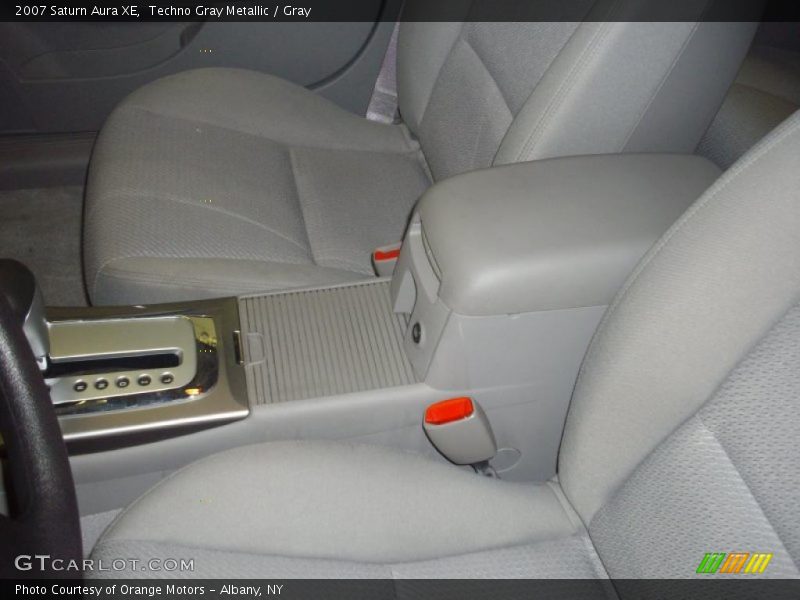 Techno Gray Metallic / Gray 2007 Saturn Aura XE