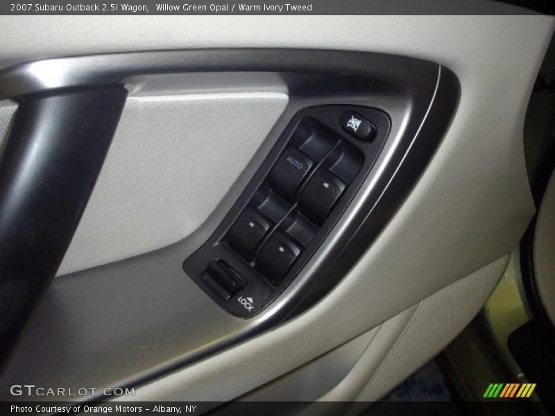 Willow Green Opal / Warm Ivory Tweed 2007 Subaru Outback 2.5i Wagon