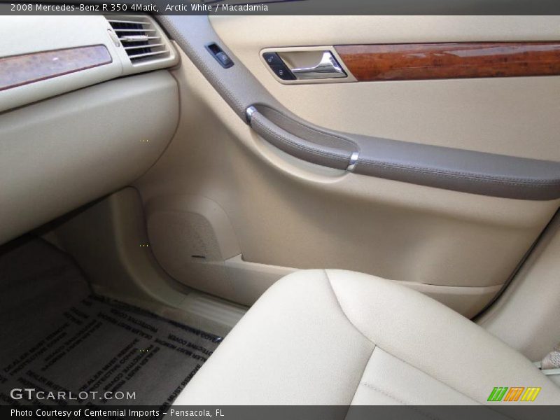 Arctic White / Macadamia 2008 Mercedes-Benz R 350 4Matic