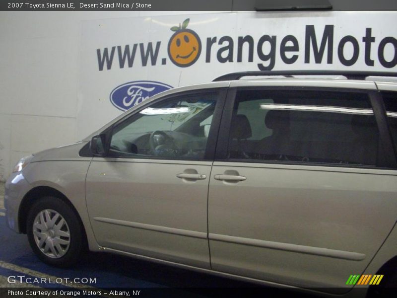Desert Sand Mica / Stone 2007 Toyota Sienna LE