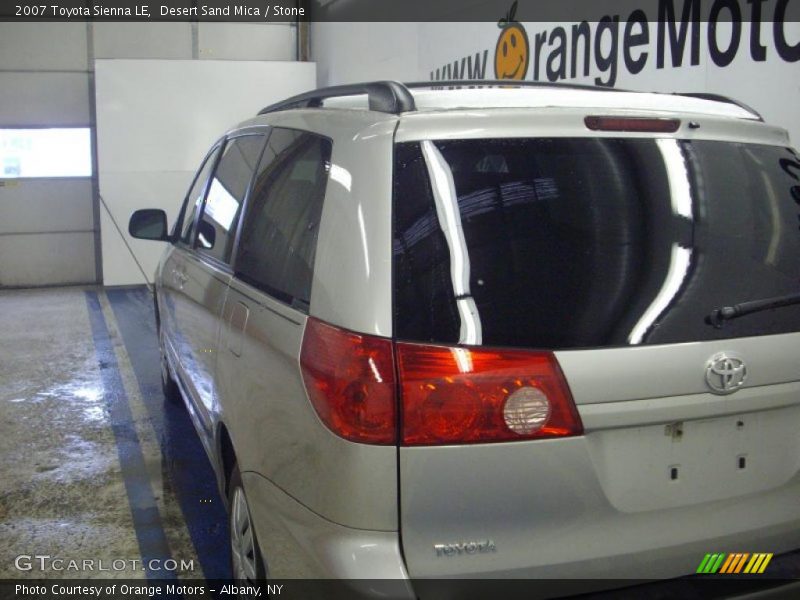 Desert Sand Mica / Stone 2007 Toyota Sienna LE