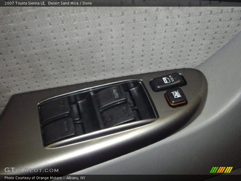 Desert Sand Mica / Stone 2007 Toyota Sienna LE