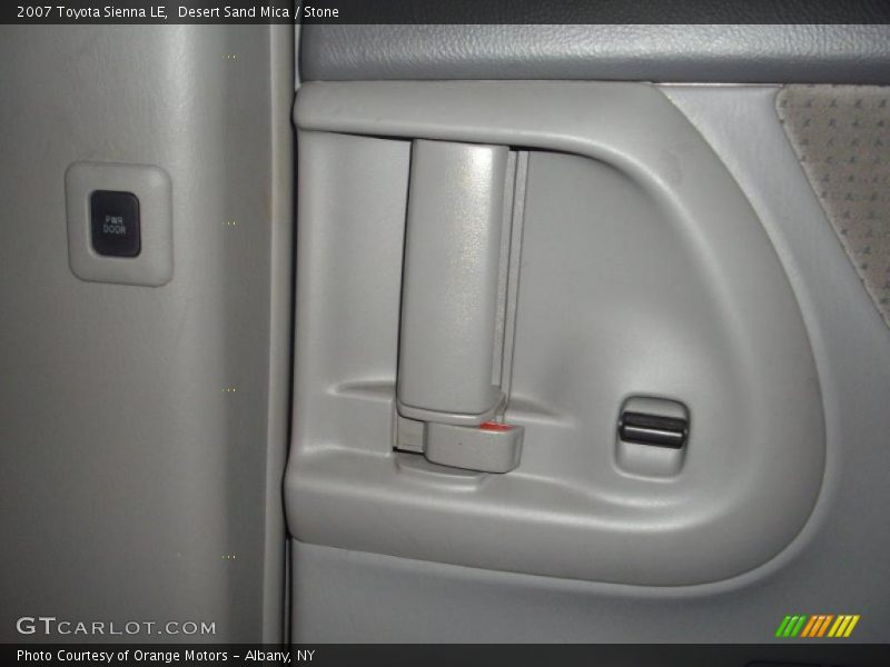 Desert Sand Mica / Stone 2007 Toyota Sienna LE