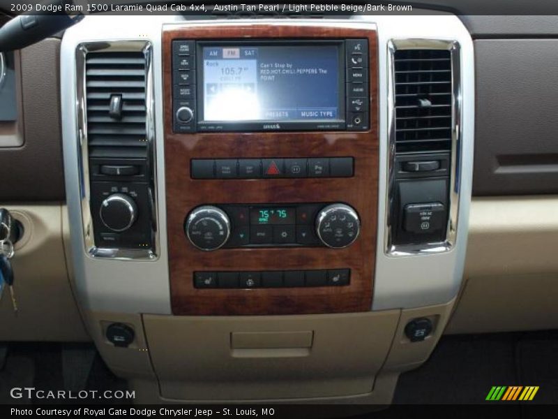 Austin Tan Pearl / Light Pebble Beige/Bark Brown 2009 Dodge Ram 1500 Laramie Quad Cab 4x4