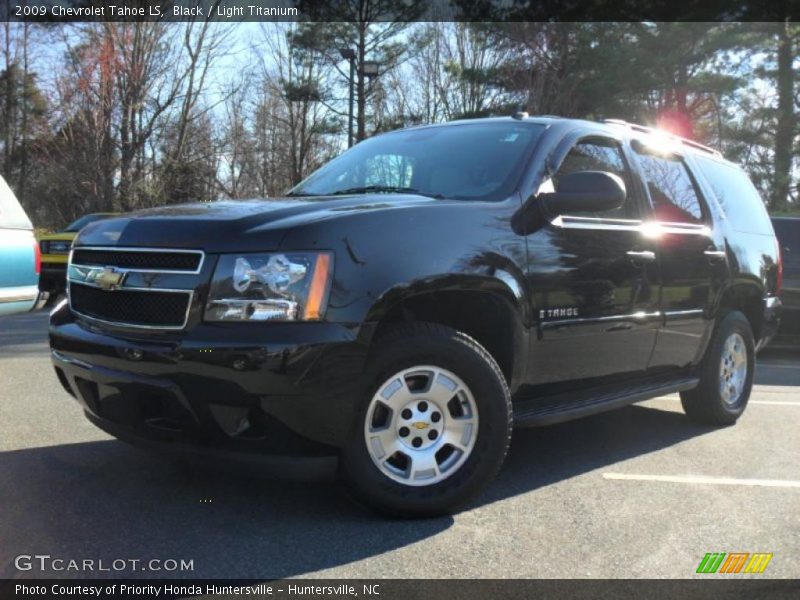 Black / Light Titanium 2009 Chevrolet Tahoe LS