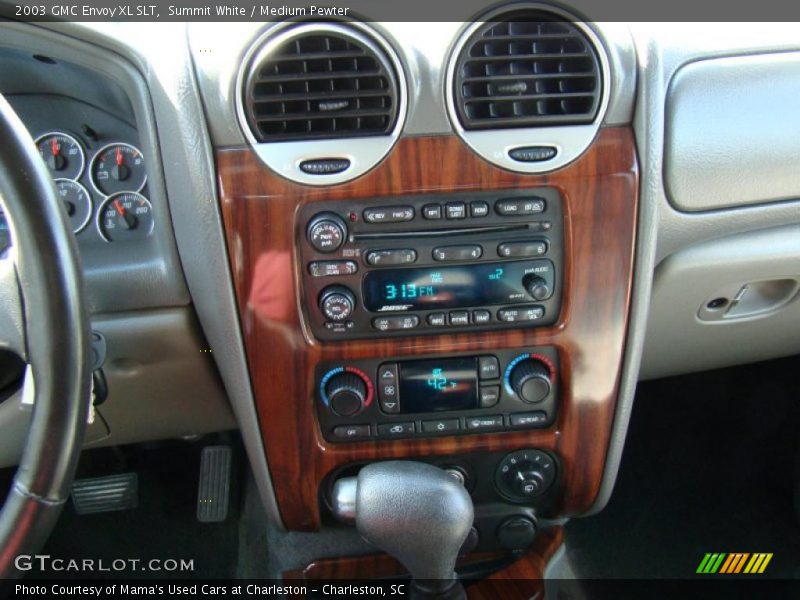 Controls of 2003 Envoy XL SLT