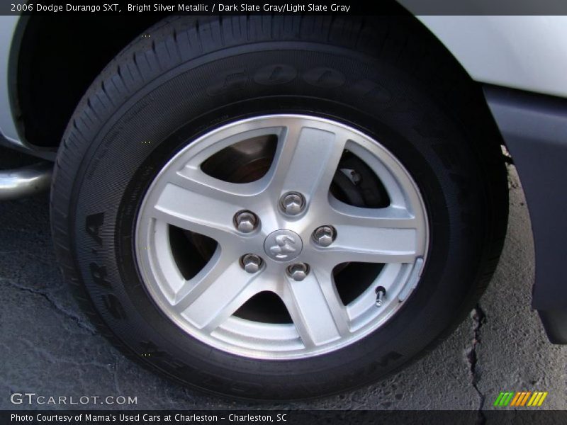 Bright Silver Metallic / Dark Slate Gray/Light Slate Gray 2006 Dodge Durango SXT