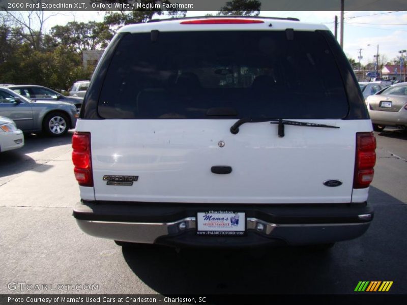 Oxford White / Medium Parchment 2000 Ford Expedition XLT
