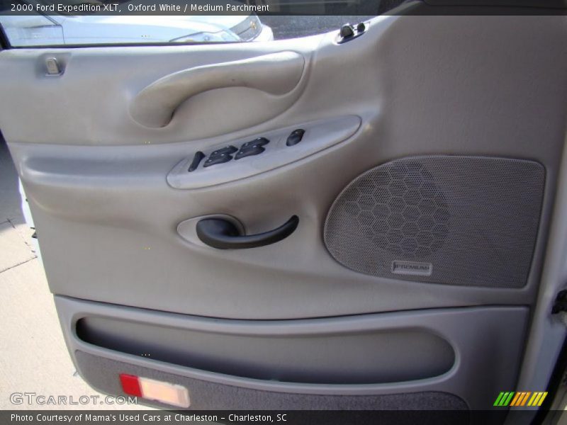 Oxford White / Medium Parchment 2000 Ford Expedition XLT