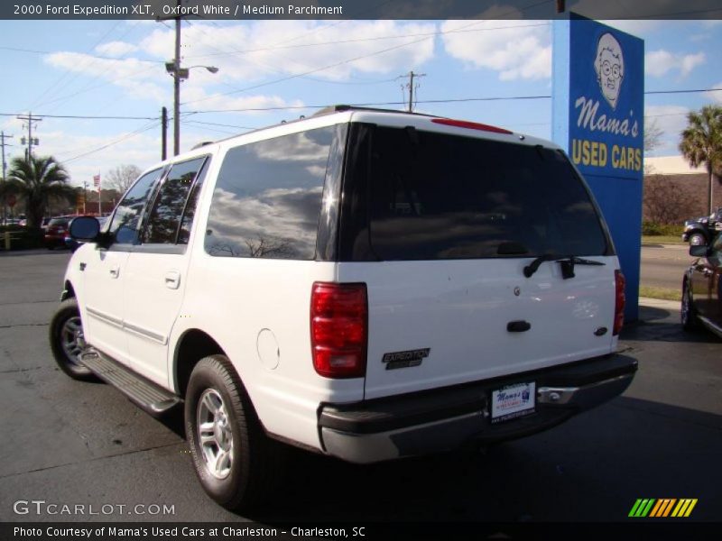 Oxford White / Medium Parchment 2000 Ford Expedition XLT