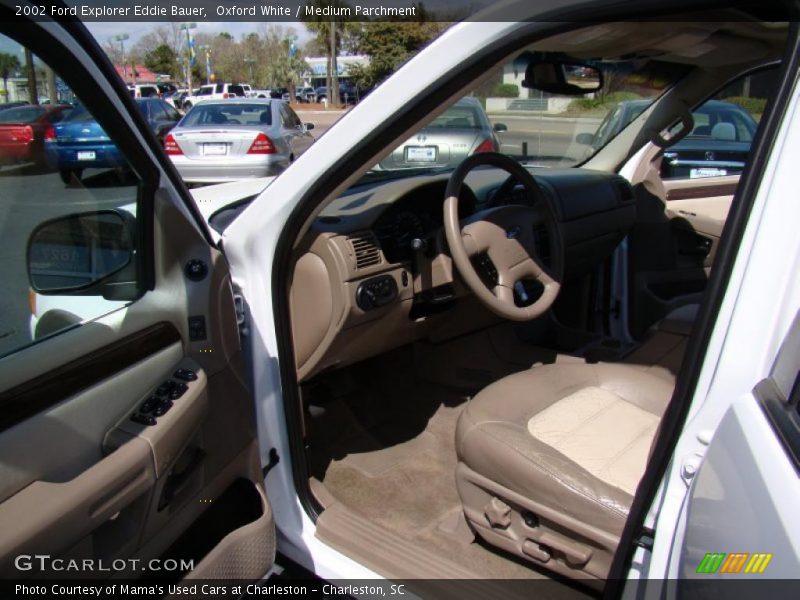 Oxford White / Medium Parchment 2002 Ford Explorer Eddie Bauer