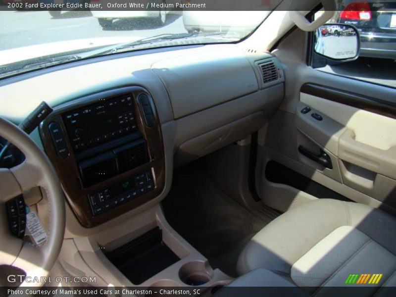 Oxford White / Medium Parchment 2002 Ford Explorer Eddie Bauer