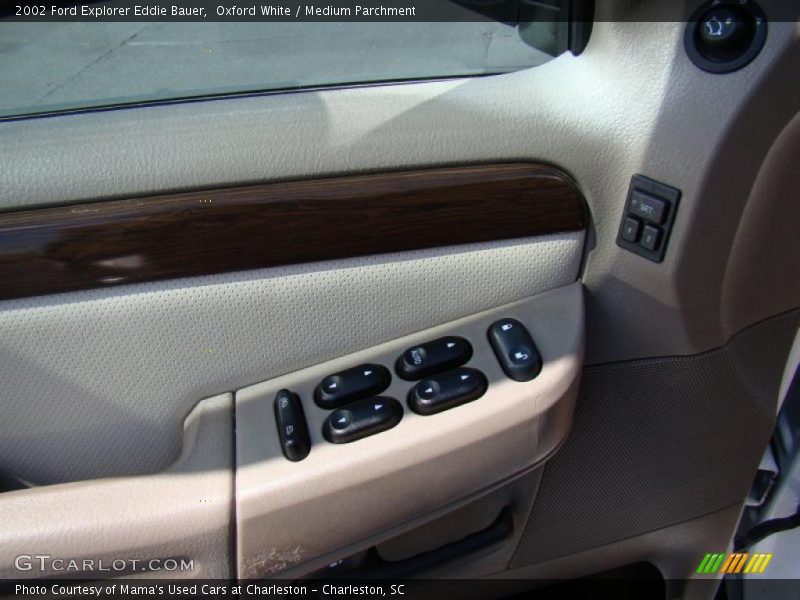 Oxford White / Medium Parchment 2002 Ford Explorer Eddie Bauer