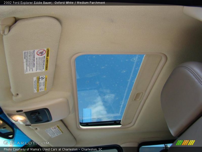 Oxford White / Medium Parchment 2002 Ford Explorer Eddie Bauer