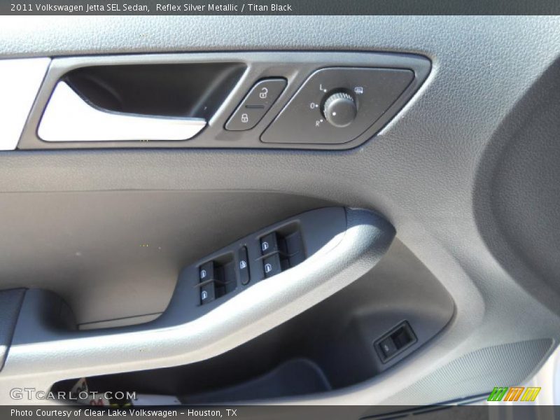 Reflex Silver Metallic / Titan Black 2011 Volkswagen Jetta SEL Sedan