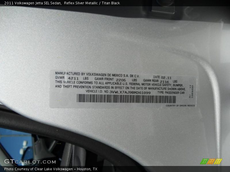 Reflex Silver Metallic / Titan Black 2011 Volkswagen Jetta SEL Sedan