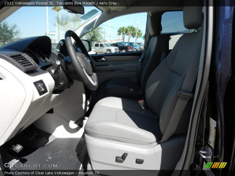 Tanzanite Blue Metallic / Aero Gray 2011 Volkswagen Routan SE