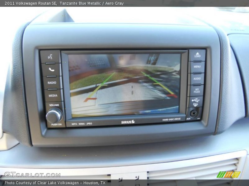 Tanzanite Blue Metallic / Aero Gray 2011 Volkswagen Routan SE