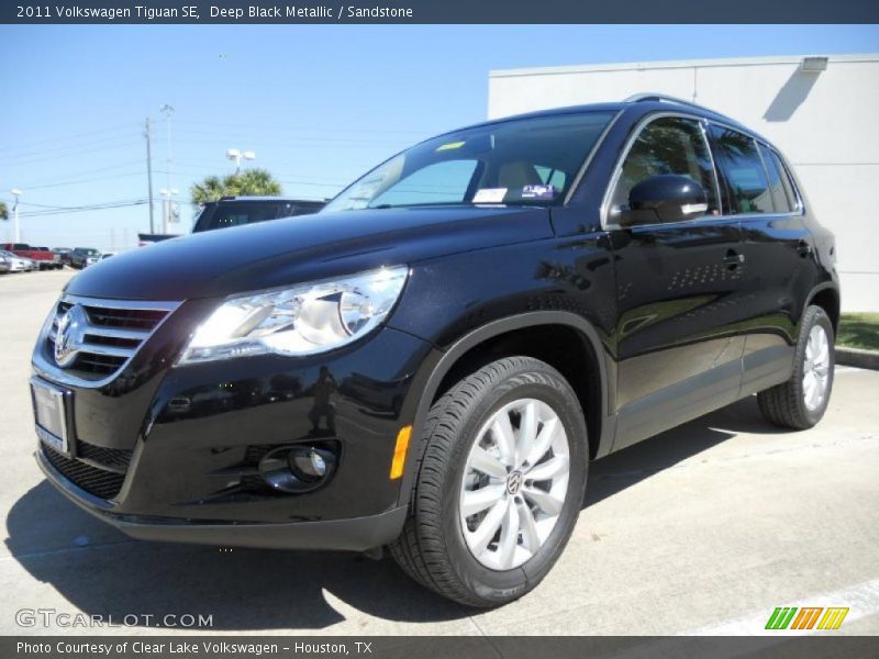  2011 Tiguan SE Deep Black Metallic