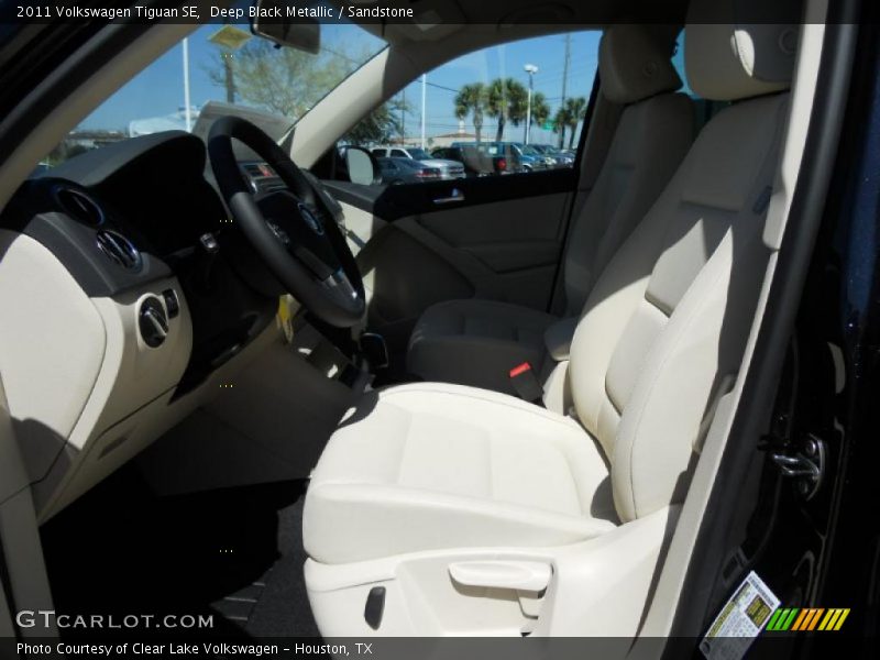 Deep Black Metallic / Sandstone 2011 Volkswagen Tiguan SE