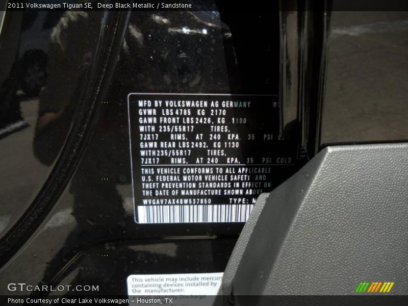 Info Tag of 2011 Tiguan SE
