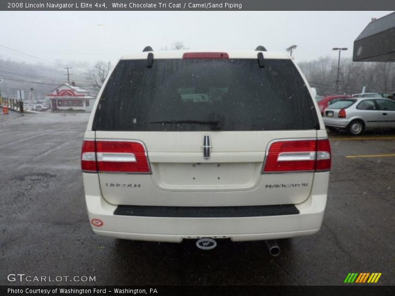 White Chocolate Tri Coat / Camel/Sand Piping 2008 Lincoln Navigator L Elite 4x4