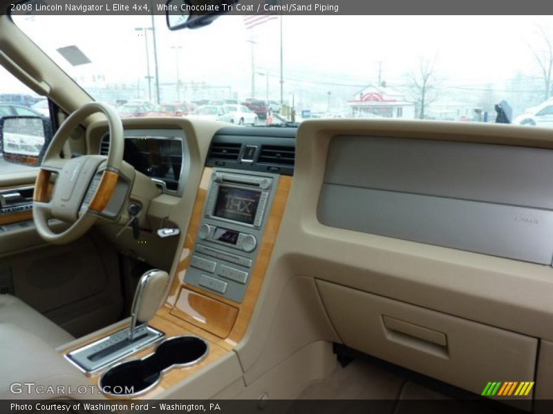 White Chocolate Tri Coat / Camel/Sand Piping 2008 Lincoln Navigator L Elite 4x4