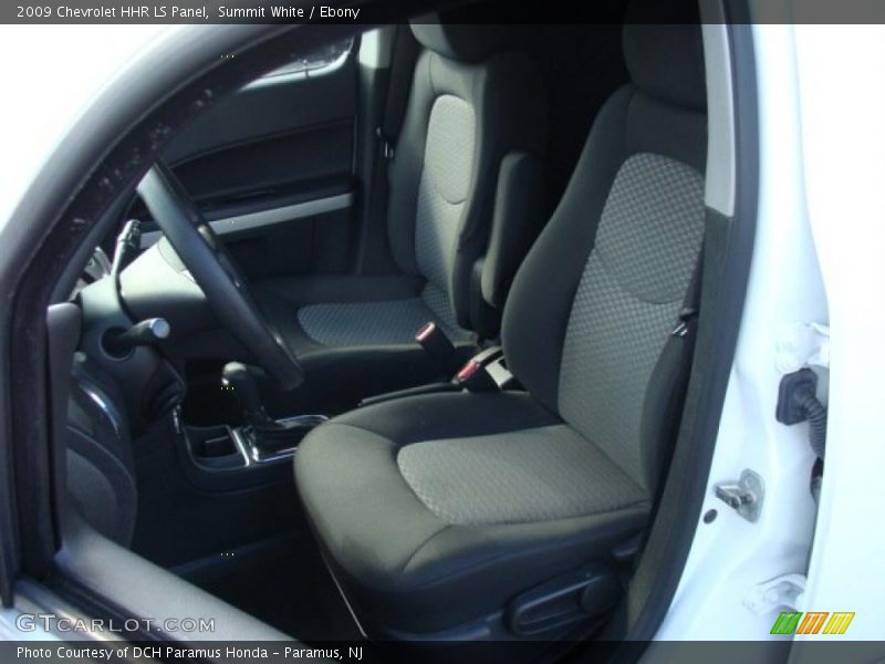 Summit White / Ebony 2009 Chevrolet HHR LS Panel