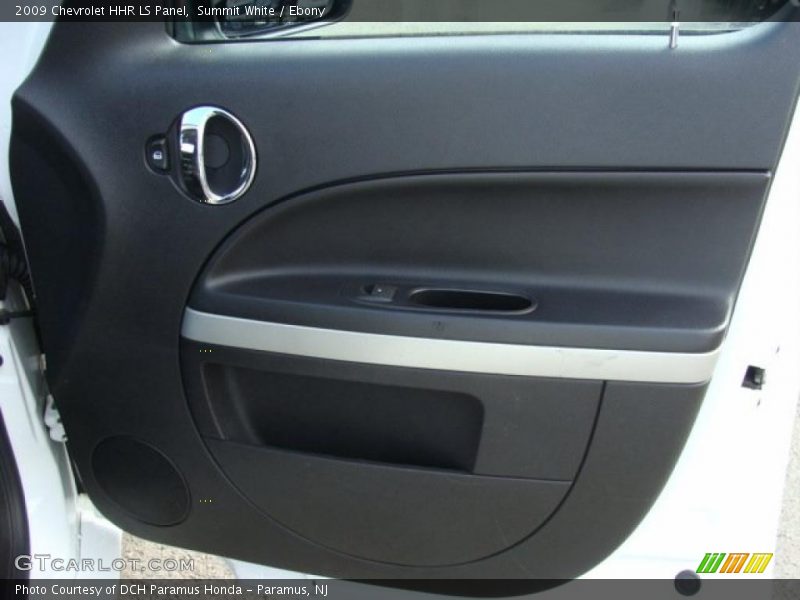 Summit White / Ebony 2009 Chevrolet HHR LS Panel
