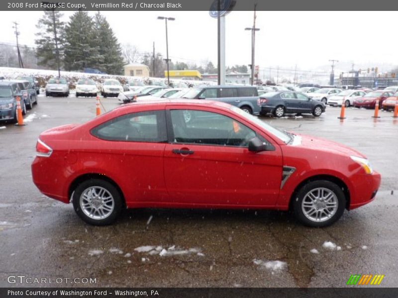 Vermillion Red / Charcoal Black 2008 Ford Focus SE Coupe