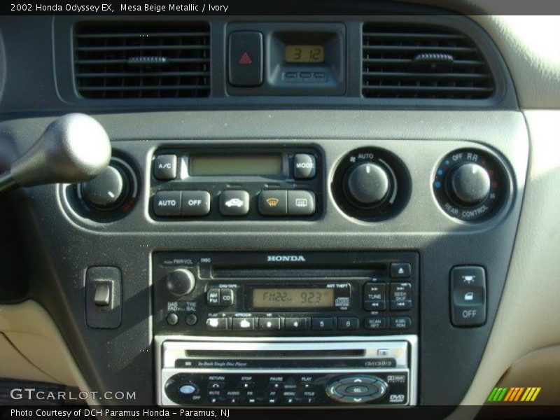 Mesa Beige Metallic / Ivory 2002 Honda Odyssey EX