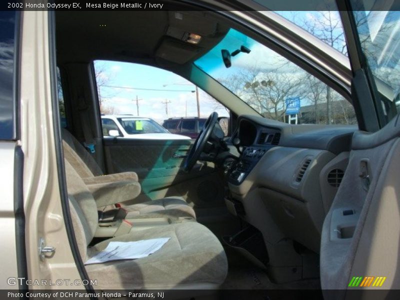 Mesa Beige Metallic / Ivory 2002 Honda Odyssey EX