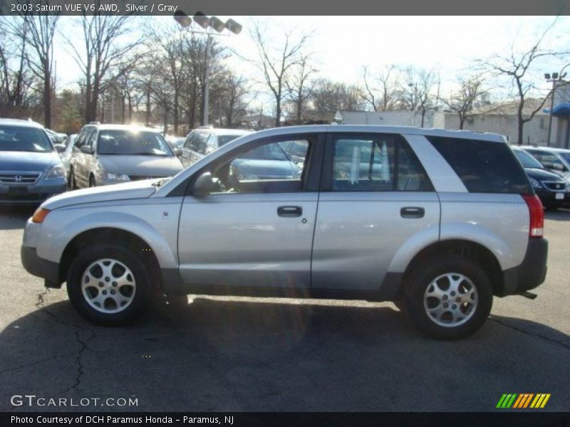 Silver / Gray 2003 Saturn VUE V6 AWD