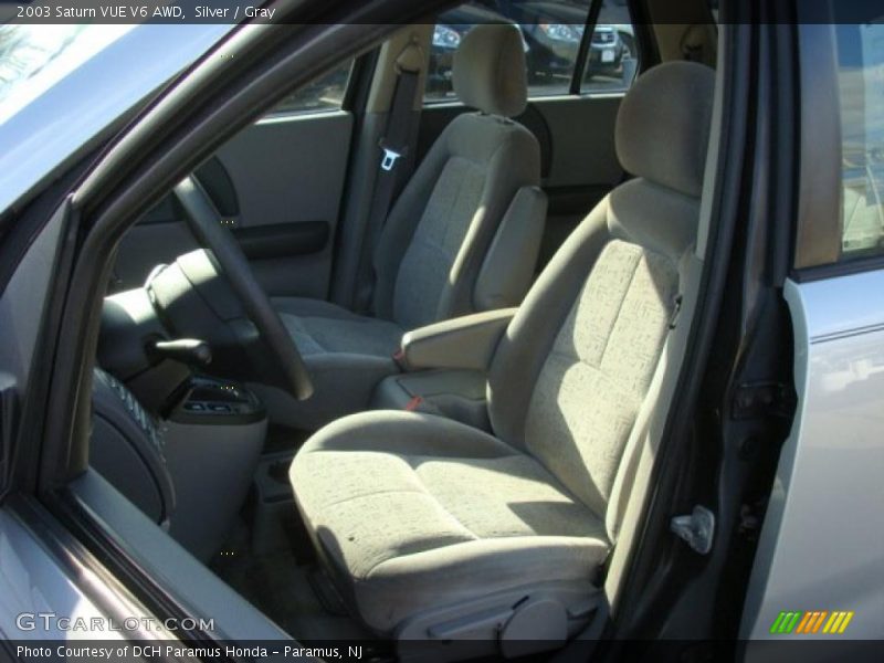 Silver / Gray 2003 Saturn VUE V6 AWD