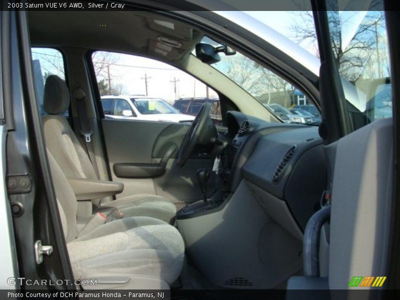 Silver / Gray 2003 Saturn VUE V6 AWD