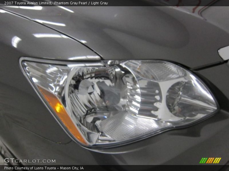 Phantom Gray Pearl / Light Gray 2007 Toyota Avalon Limited