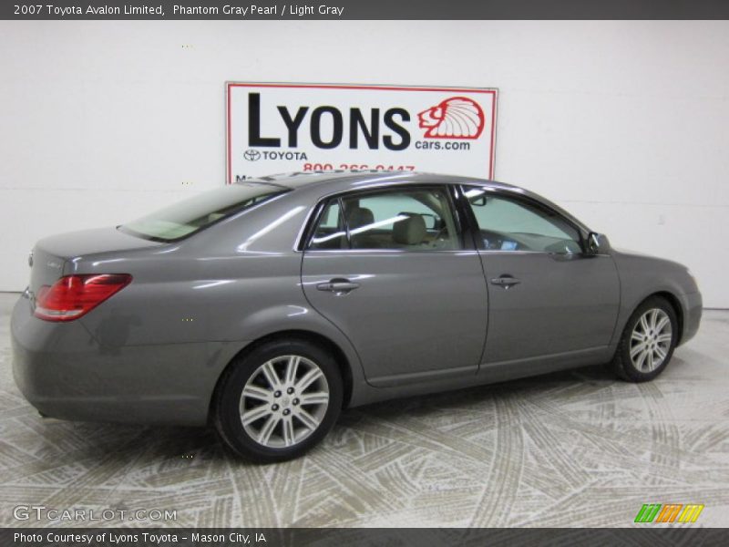 Phantom Gray Pearl / Light Gray 2007 Toyota Avalon Limited