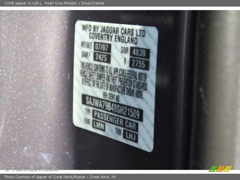 Pearl Grey Metallic / Dove/Granite 2008 Jaguar XJ XJ8 L