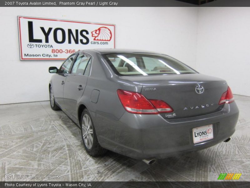 Phantom Gray Pearl / Light Gray 2007 Toyota Avalon Limited